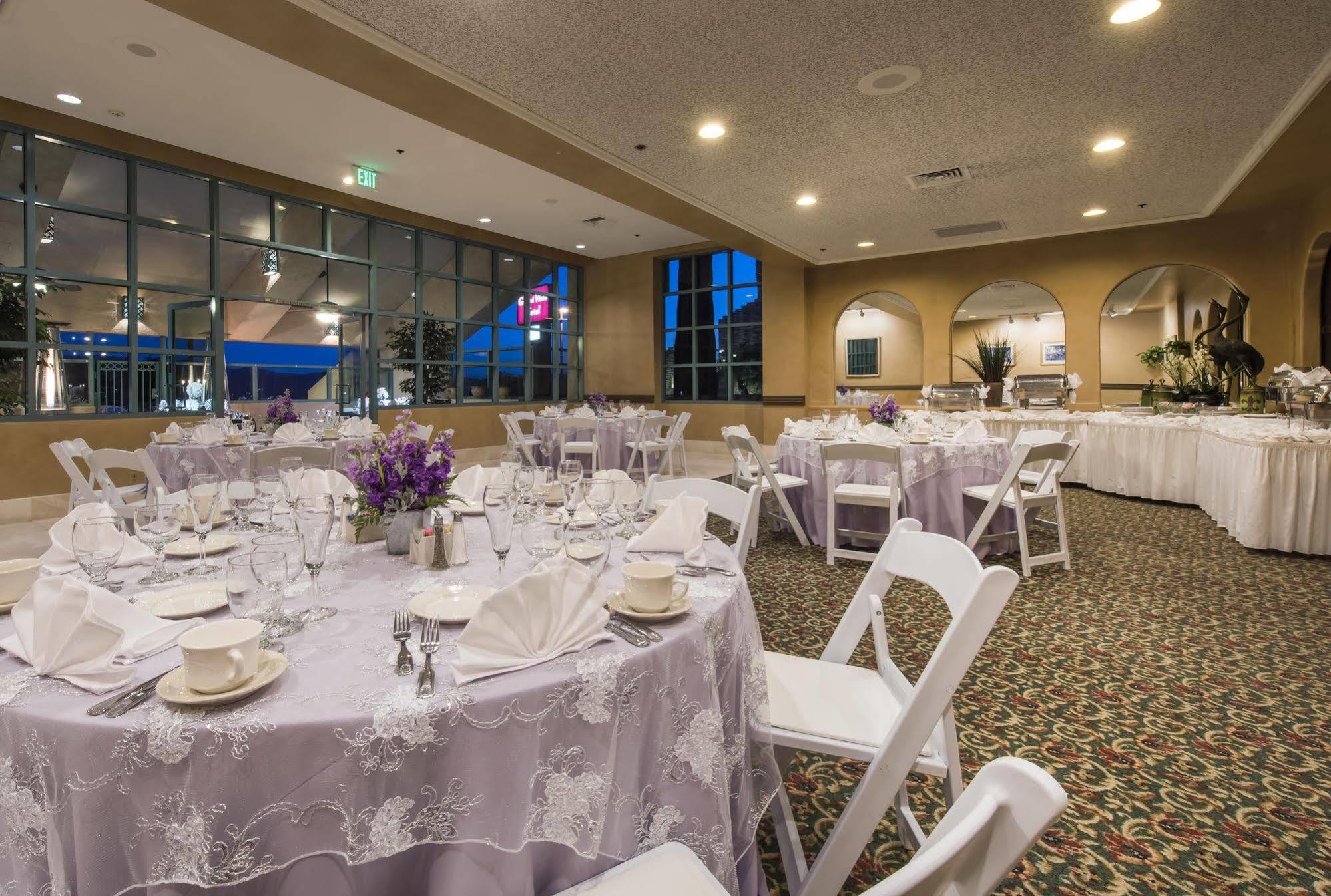 Grand Vista Hotel Simi Valley Dış mekan fotoğraf