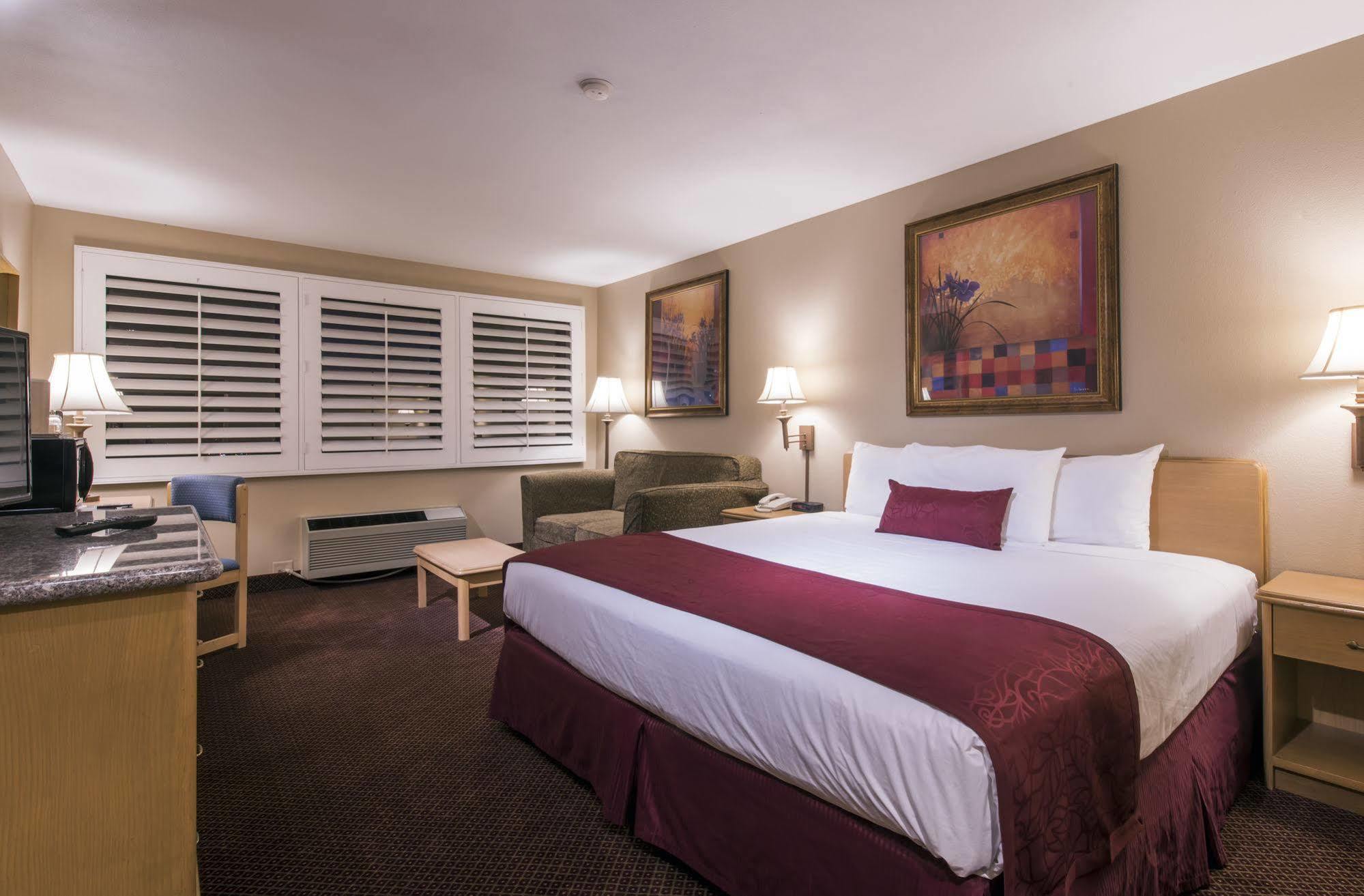 Grand Vista Hotel Simi Valley Dış mekan fotoğraf