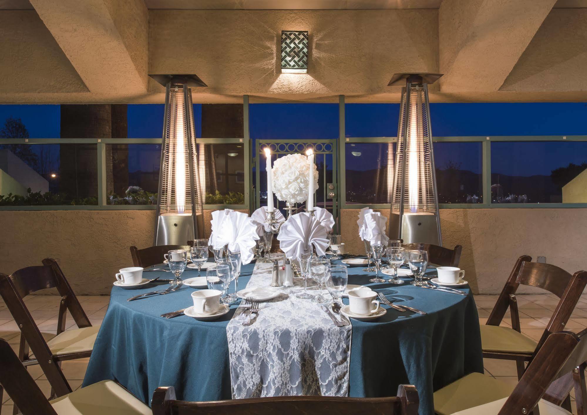 Grand Vista Hotel Simi Valley Dış mekan fotoğraf